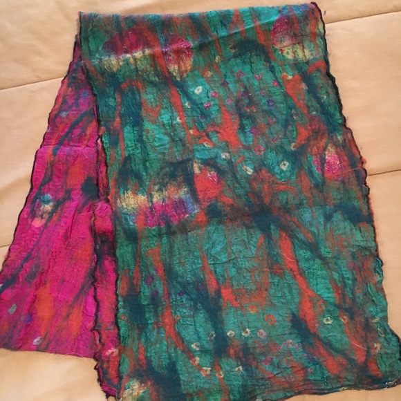 Tibetan Kooloo scarf - Picture 1 of 2